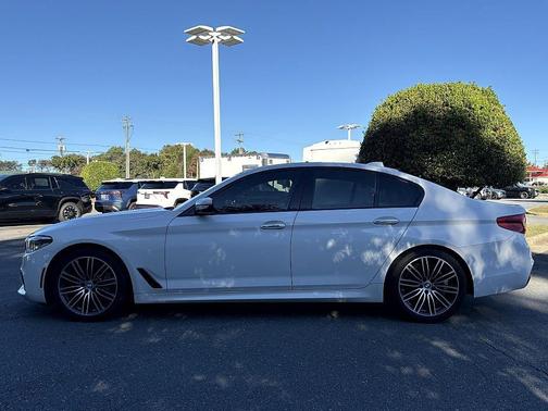 2017 BMW 540 i