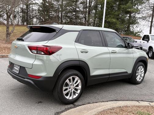 2025 Chevrolet Trailblazer LS