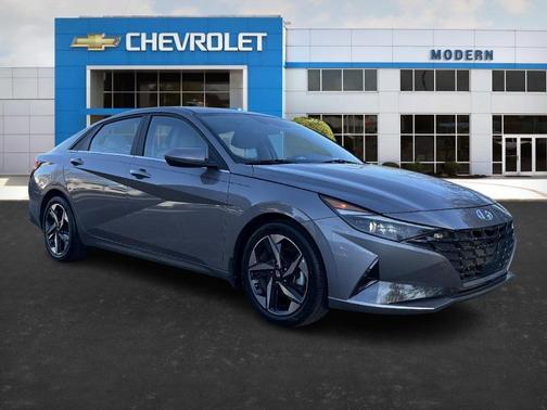 2023 Hyundai ELANTRA Limited