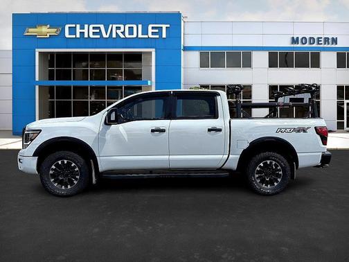 2021 Nissan Titan PRO-4X