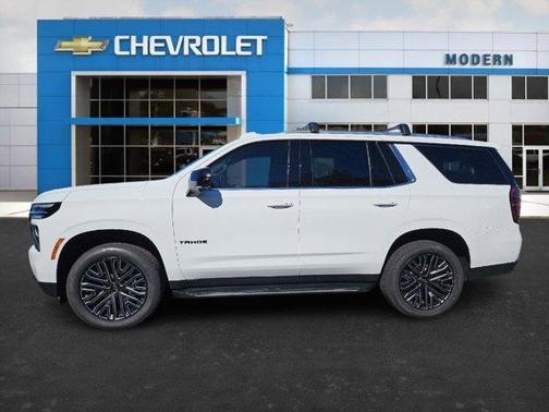 2025 Chevrolet Tahoe LS