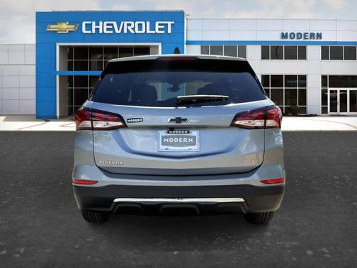 Gray 2024 Chevrolet Equinox LT