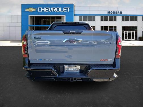 2025 Chevrolet Silverado EV RST