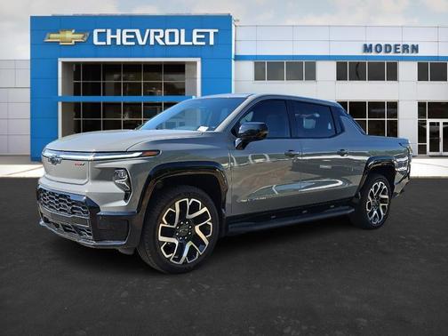 2025 Chevrolet Silverado EV RST
