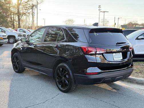2023 Chevrolet Equinox LS