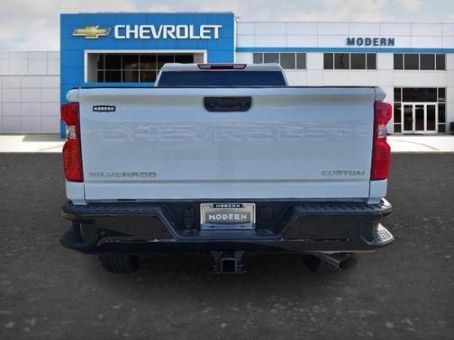 White 2026 Chevrolet Silverado 2500 Custom