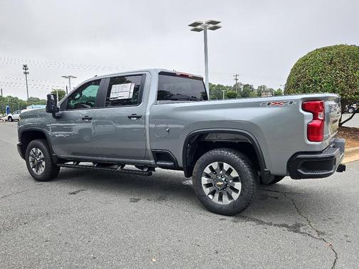 Gray 2026 Chevrolet Silverado 2500 Custom