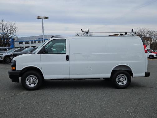 2025 Chevrolet Express 2500 Work Van