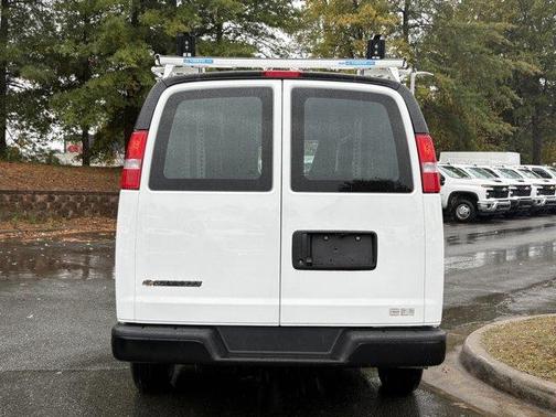 2025 Chevrolet Express 2500 Work Van