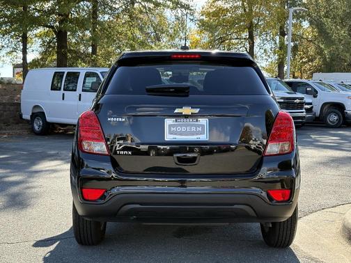 2022 Chevrolet Trax LS