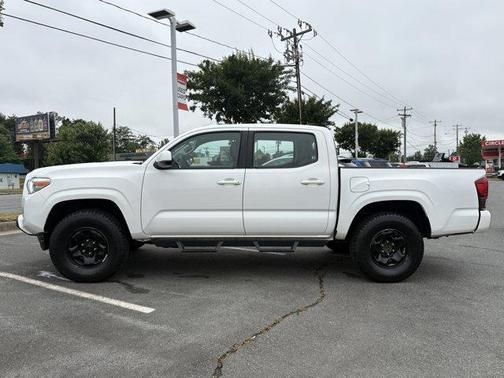 2018 Toyota Tacoma SR