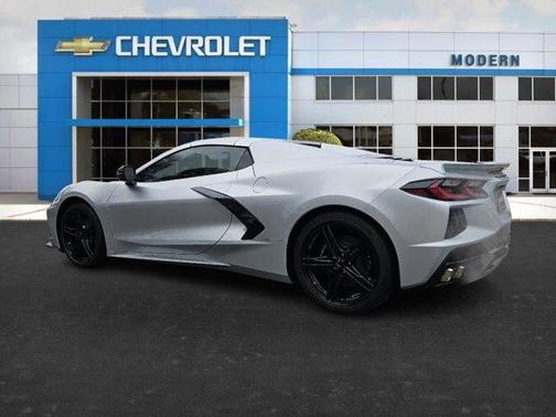 2026 Chevrolet Corvette Stingray w/2LT