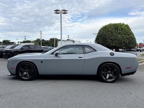 2022 Dodge Challenger SRT Hellcat