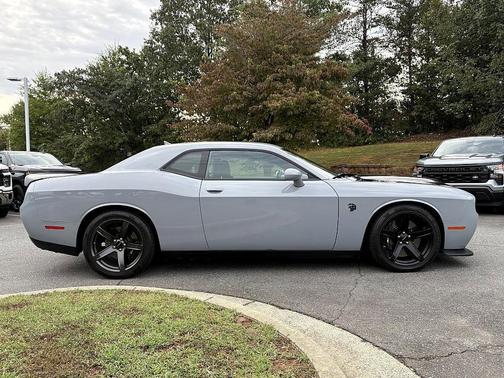 2022 Dodge Challenger SRT Hellcat
