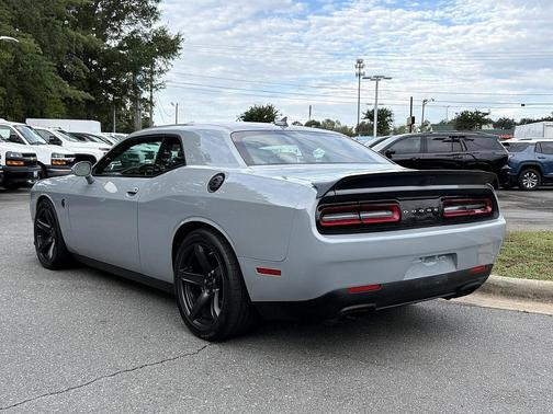 2022 Dodge Challenger SRT Hellcat