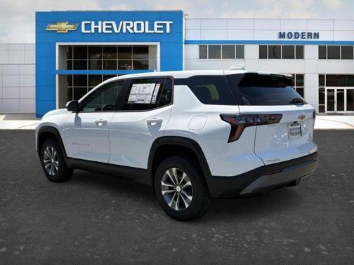 White 2026 Chevrolet Equinox LT