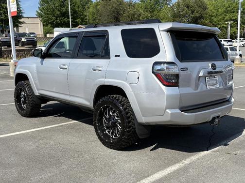 Silver 2022 Toyota 4Runner SR5