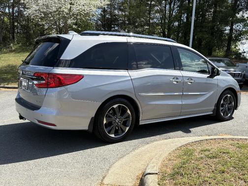 2022 Honda Odyssey Elite