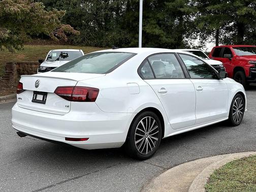 2017 Volkswagen Jetta 1.8T Sport