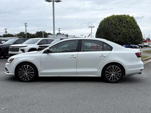 2017 Volkswagen Jetta 1.8T Sport