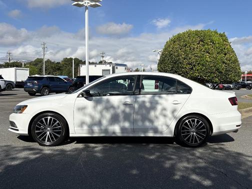 2017 Volkswagen Jetta 1.8T Sport