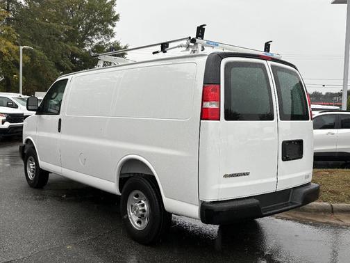 2025 Chevrolet Express 2500 Work Van