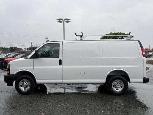 2025 Chevrolet Express 2500 Work Van