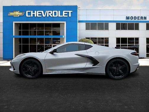 2026 Chevrolet Corvette Stingray w/1LT