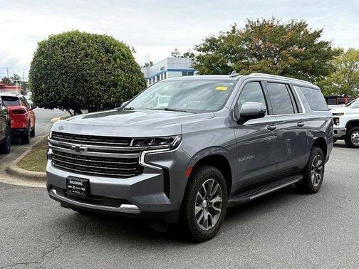 2022 Chevrolet Suburban LT