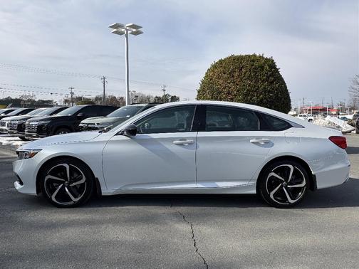 2022 Honda Accord Sport SE