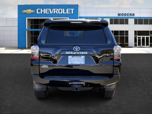 2014 Toyota 4Runner SR5