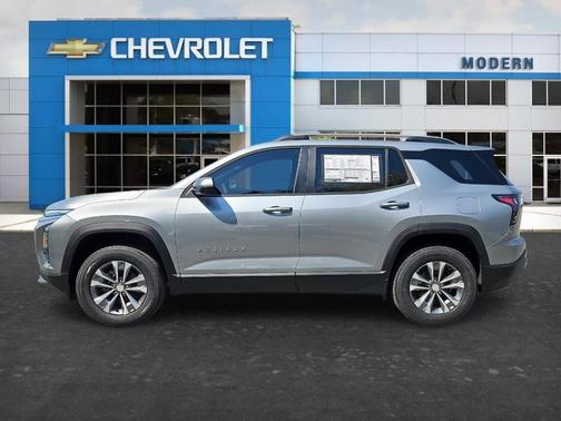Gray 2026 Chevrolet Equinox LT