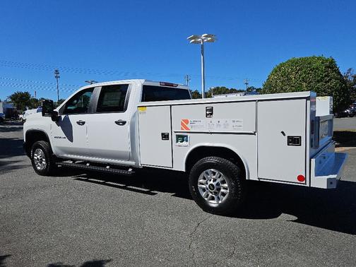 2025 Chevrolet Silverado 2500 WT