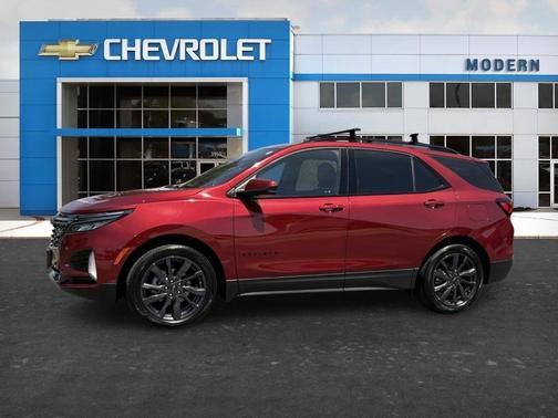 Red 2023 Chevrolet Equinox RS