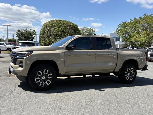 Tan 2023 Chevrolet Colorado Z71