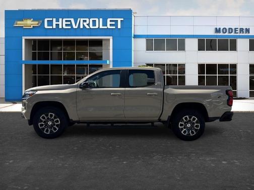 Tan 2023 Chevrolet Colorado Z71