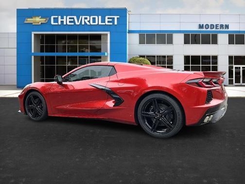 2026 Chevrolet Corvette Stingray w/2LT