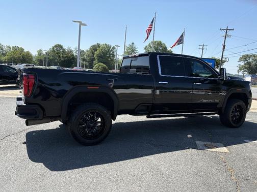 Black 2021 GMC Sierra 3500 Denali