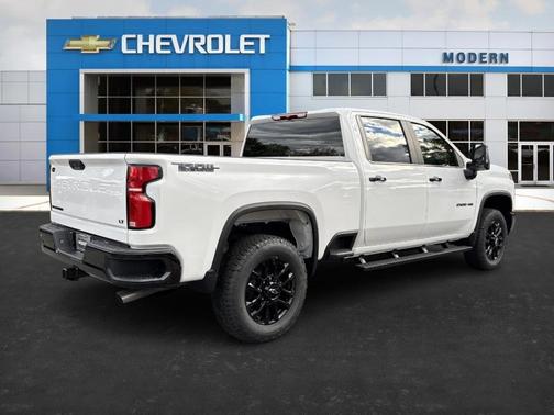 2026 Chevrolet Silverado 2500 LT