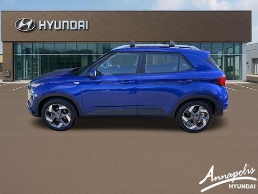 2022 Hyundai VENUE Limited