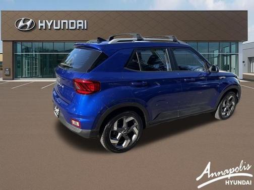 2022 Hyundai VENUE Limited