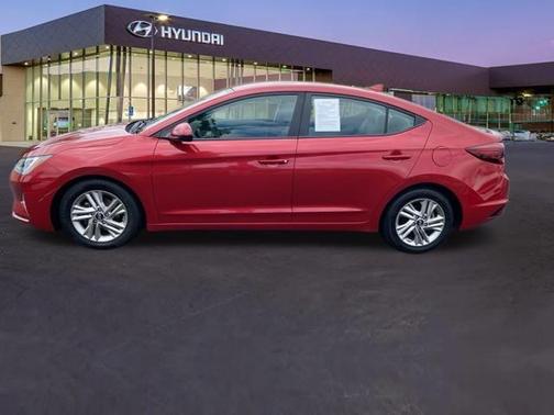 2019 Hyundai ELANTRA SEL
