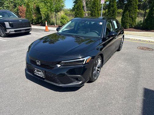 Crystal Black Pearl 2024 Honda Civic Touring
