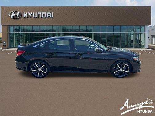 Crystal Black Pearl 2024 Honda Civic Touring