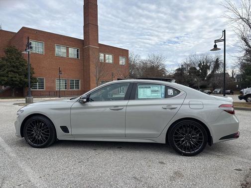 2026 Genesis G70 