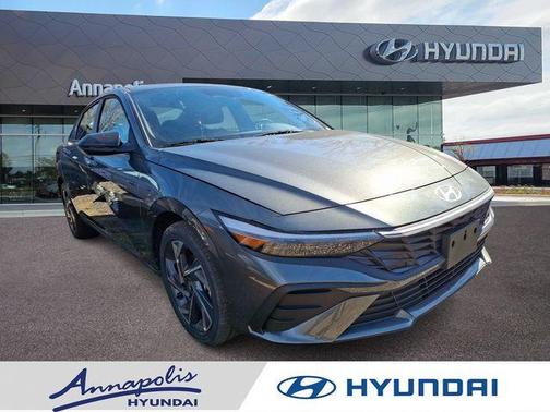 2025 Hyundai ELANTRA HEV SEL Sport