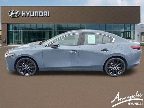 2024 Mazda Mazda3 2.5 S Carbon Edition