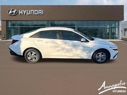 White 2026 Hyundai ELANTRA SE
