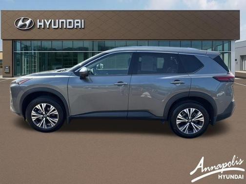 Gun Metallic 2021 Nissan Rogue SV