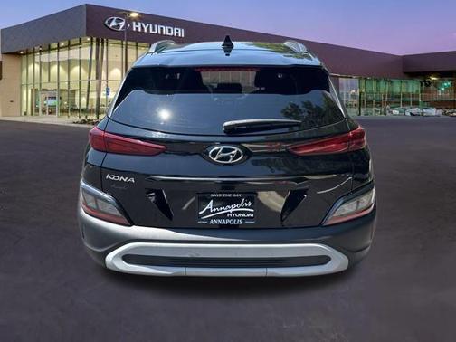 2022 Hyundai KONA SEL